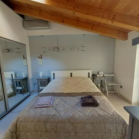 Casa Foscolo 48 Trieste
